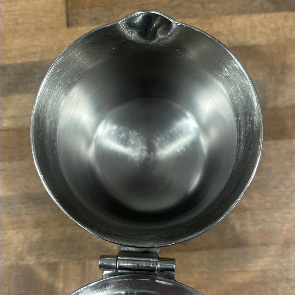 HIA 18/10 Stainless Steel Insulated Beverage Server \ Pitcher ~ 10 Ounces ~ NEW